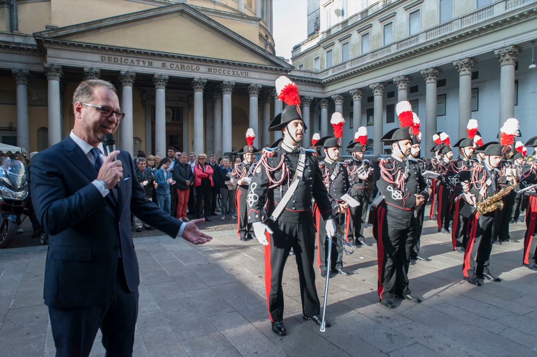 Panorama d’Italia a Milano: la città abbraccia il tour – FOTO e VIDEO