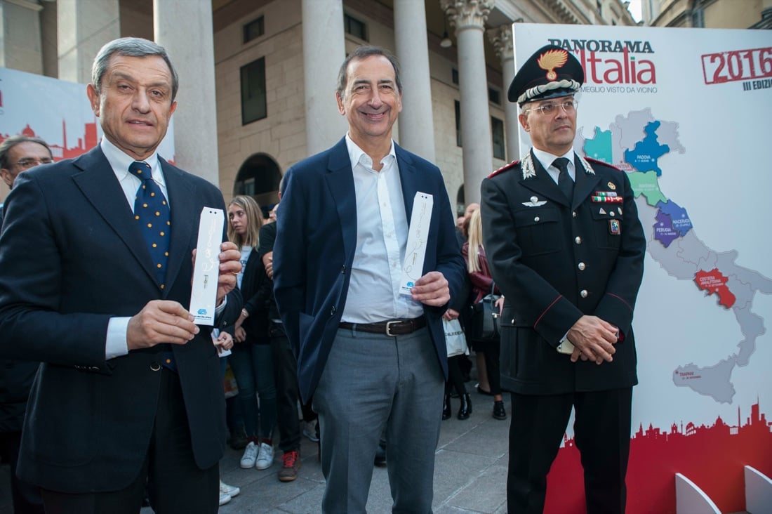Panorama d’Italia a Milano: la città abbraccia il tour – FOTO e VIDEO