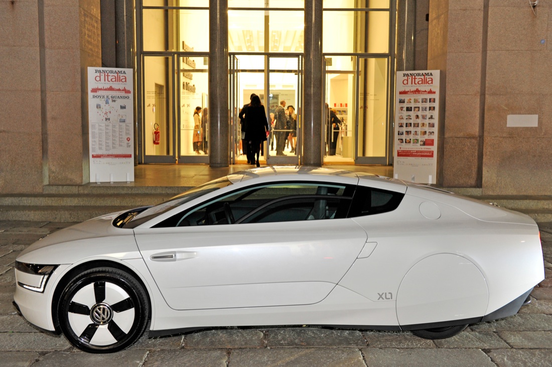 XL1 Plug-in Hybrid: la Volkswagen che viene dal futuro XL1 Plug-in Hybrid: la Volkswagen che viene dal futuro