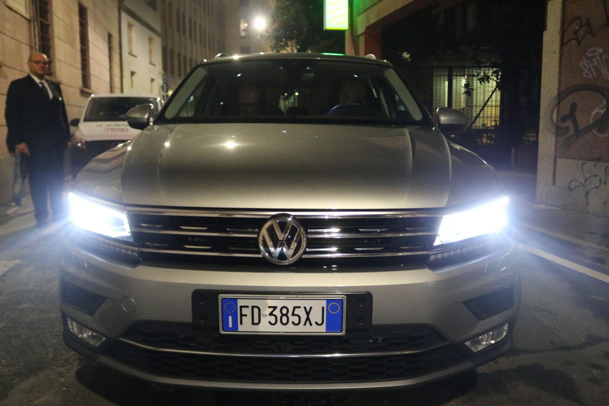 XL1 Plug-in Hybrid: la Volkswagen che viene dal futuro XL1 Plug-in Hybrid: la Volkswagen che viene dal futuro