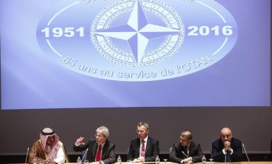 Militari italiani in Lettonia per “deterrenza” anti Russia