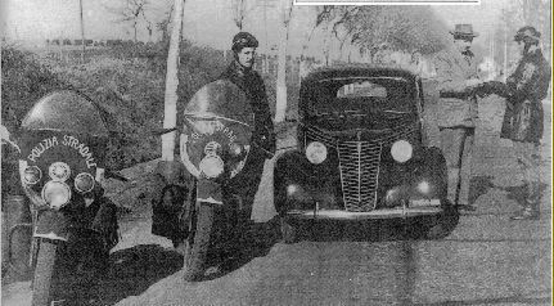 Le moto della Polizia Stradale: dalle prime Guzzi alla Yamaha Le moto della Polizia Stradale: dalle prime Guzzi alla Yamaha