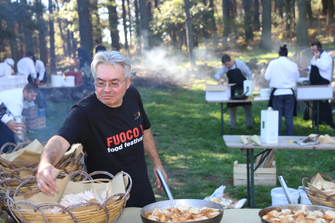 Fuoco! Food Festival: undici grandi chef, le braci e l’amore per la Sicilia Fuoco! Food Festival: undici grandi chef, le braci e l’amore per la Sicilia