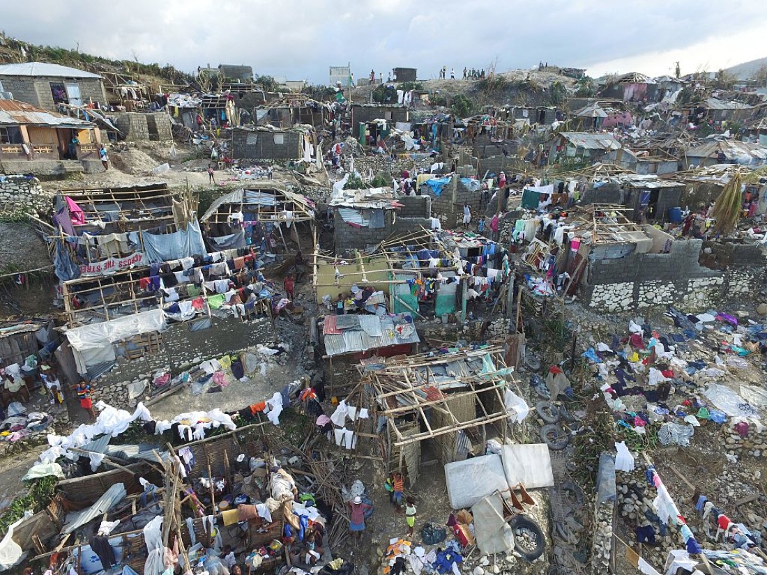 Haiti devastata dall’uragano Matthew – Foto, video