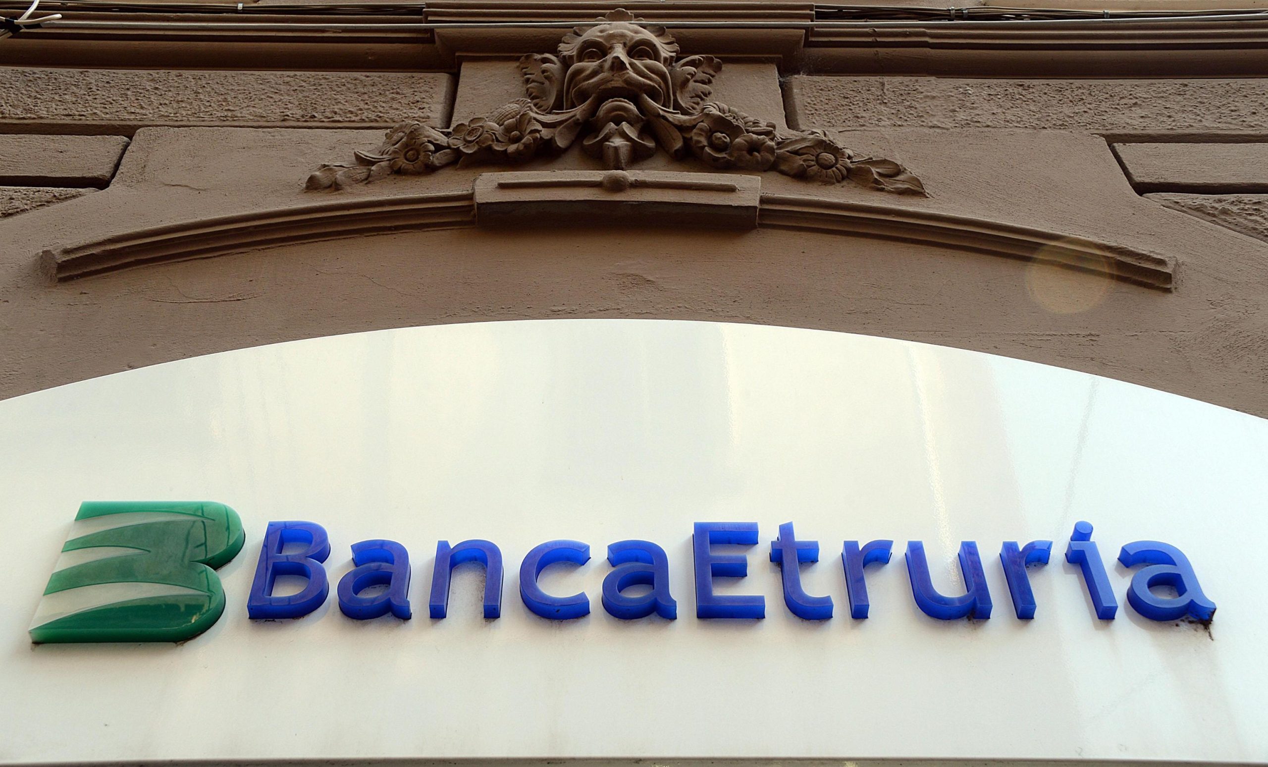 Banca Marche, Etruria, Carichieti e Carife: perché sono di nuovo nei guai