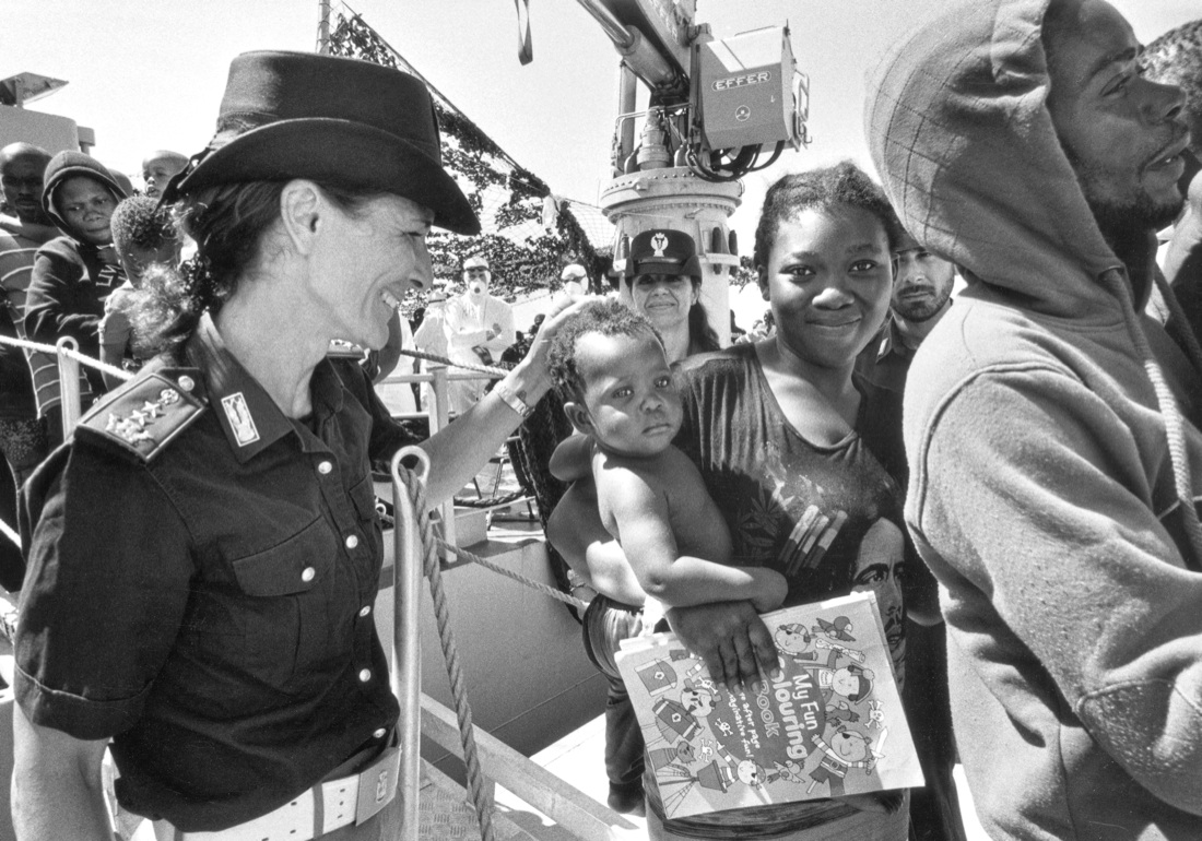 Gianni Berengo Gardin: il Calendario Polizia di Stato 2017 Gianni Berengo Gardin: il Calendario Polizia di Stato 2017
