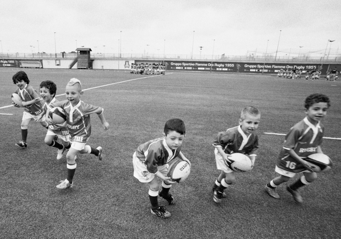 Gianni Berengo Gardin: il Calendario Polizia di Stato 2017 Gianni Berengo Gardin: il Calendario Polizia di Stato 2017