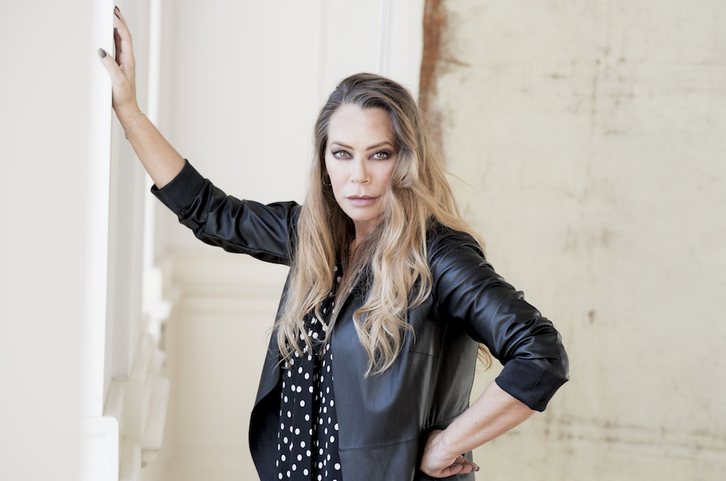 Il terzo indizio: Barbara De Rossi conduce la nuova edizione Il terzo indizio: Barbara De Rossi conduce la nuova edizione