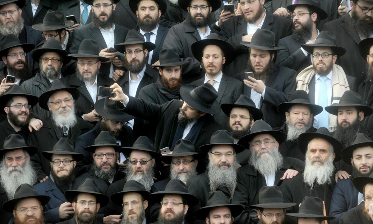 New York, migliaia di rabbini Lubavitch a raduno New York, migliaia di rabbini Lubavitch a raduno