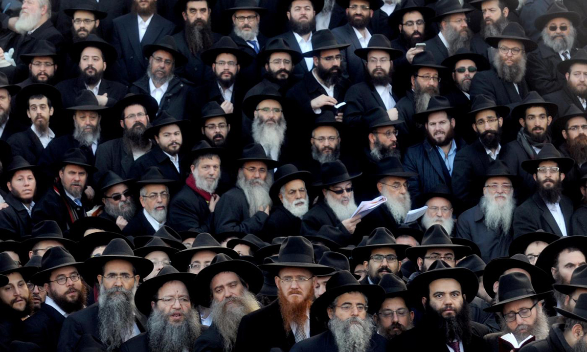 New York, migliaia di rabbini Lubavitch a raduno New York, migliaia di rabbini Lubavitch a raduno