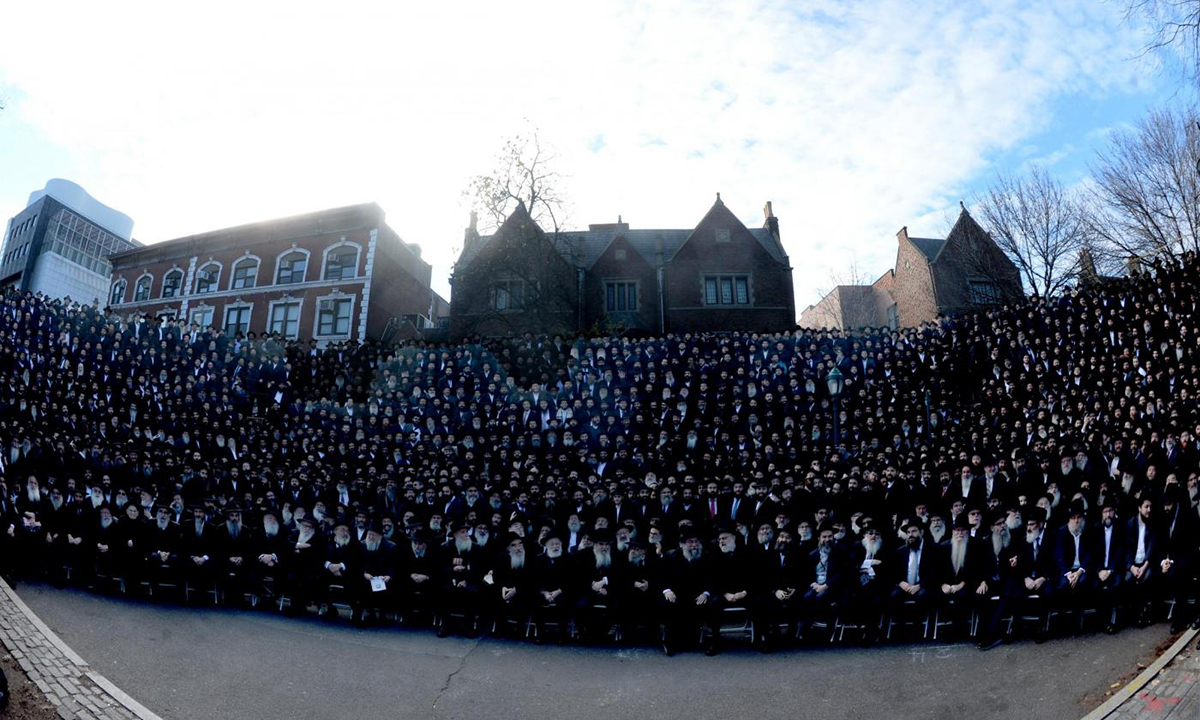New York, migliaia di rabbini Lubavitch a raduno New York, migliaia di rabbini Lubavitch a raduno