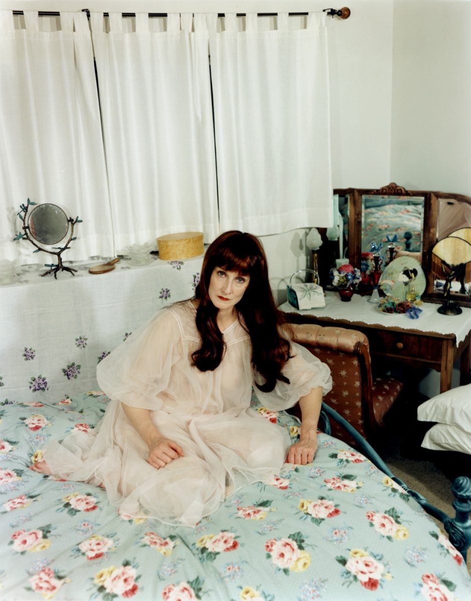 Fondazione Prada: una mostra inaugura il nuovo spazio dedicato alla fotografia Fondazione Prada: una mostra inaugura il nuovo spazio dedicato alla fotografia