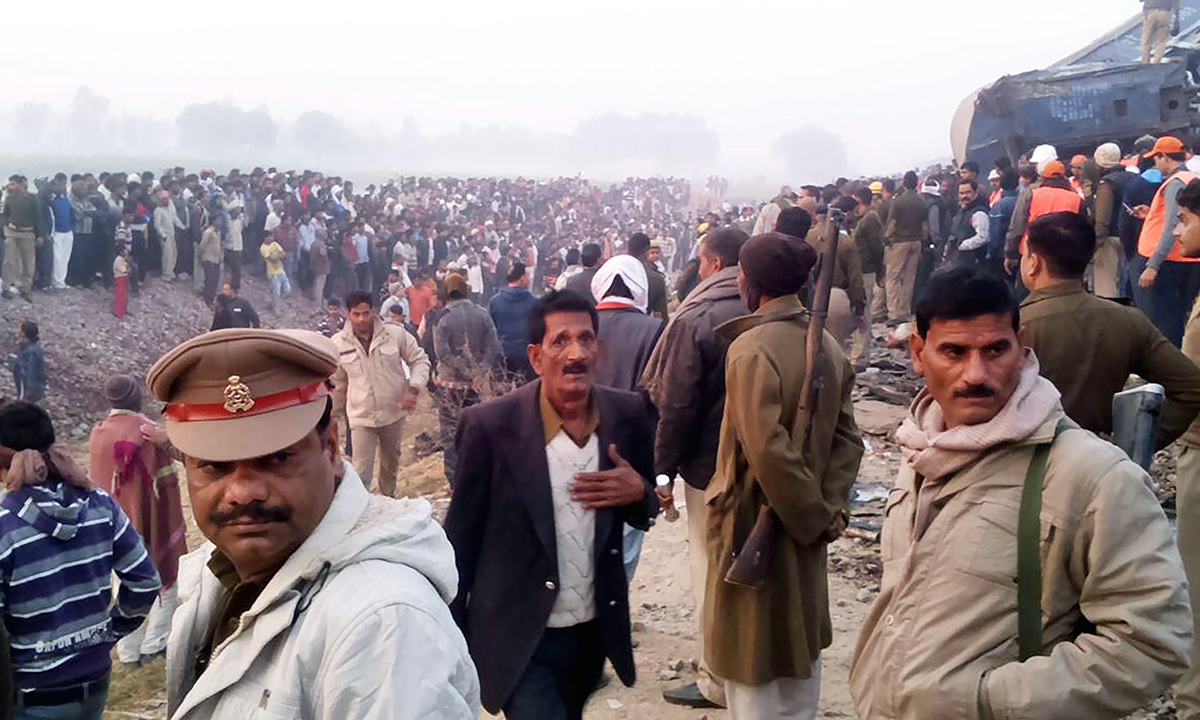 India: la strage del treno – FOTO