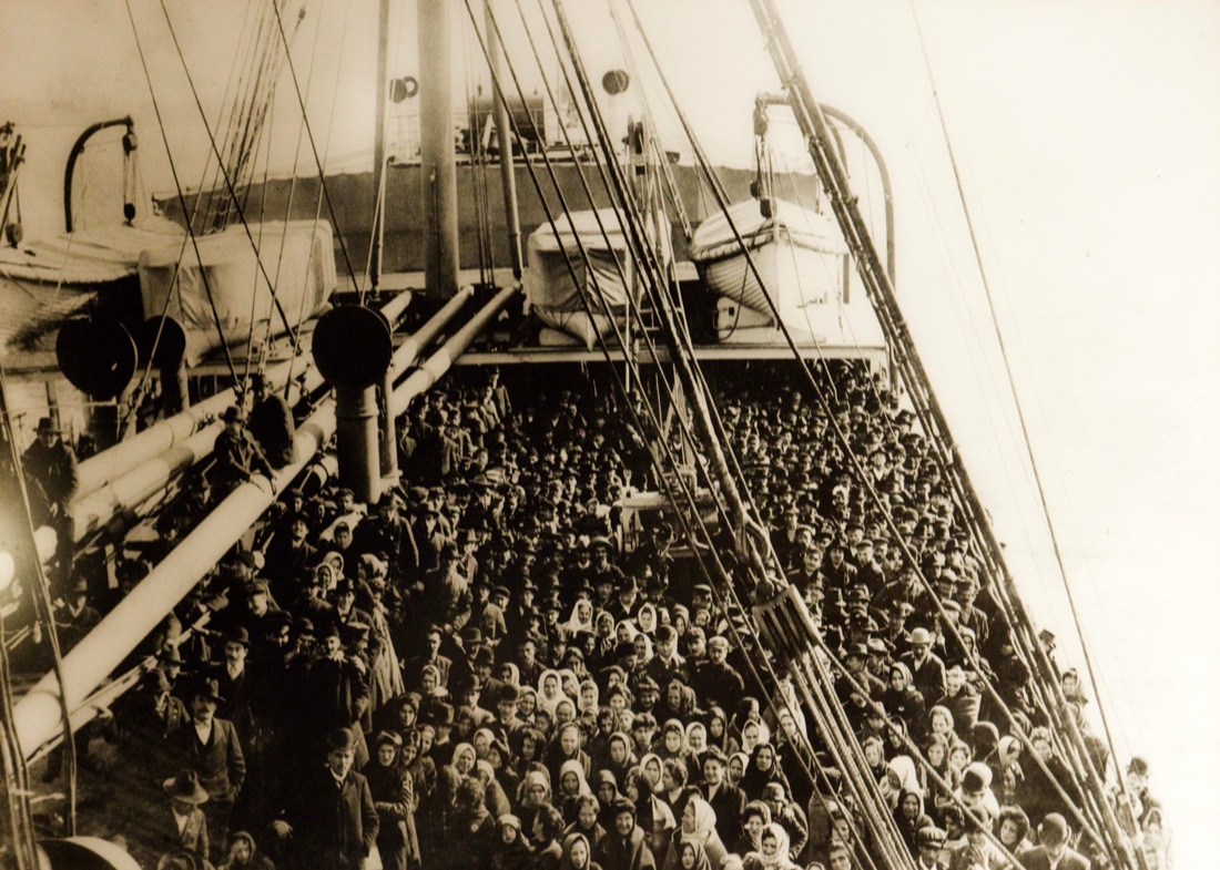 Ellis Island e l’America degli emigranti (1892-1954) Ellis Island e l’America degli emigranti (1892-1954)