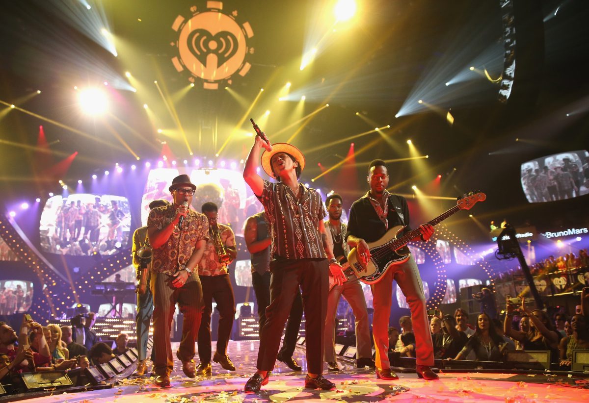 Galleria foto 'Bruno Mars, 24 K Magic, la recensione dell’album' - foto 5