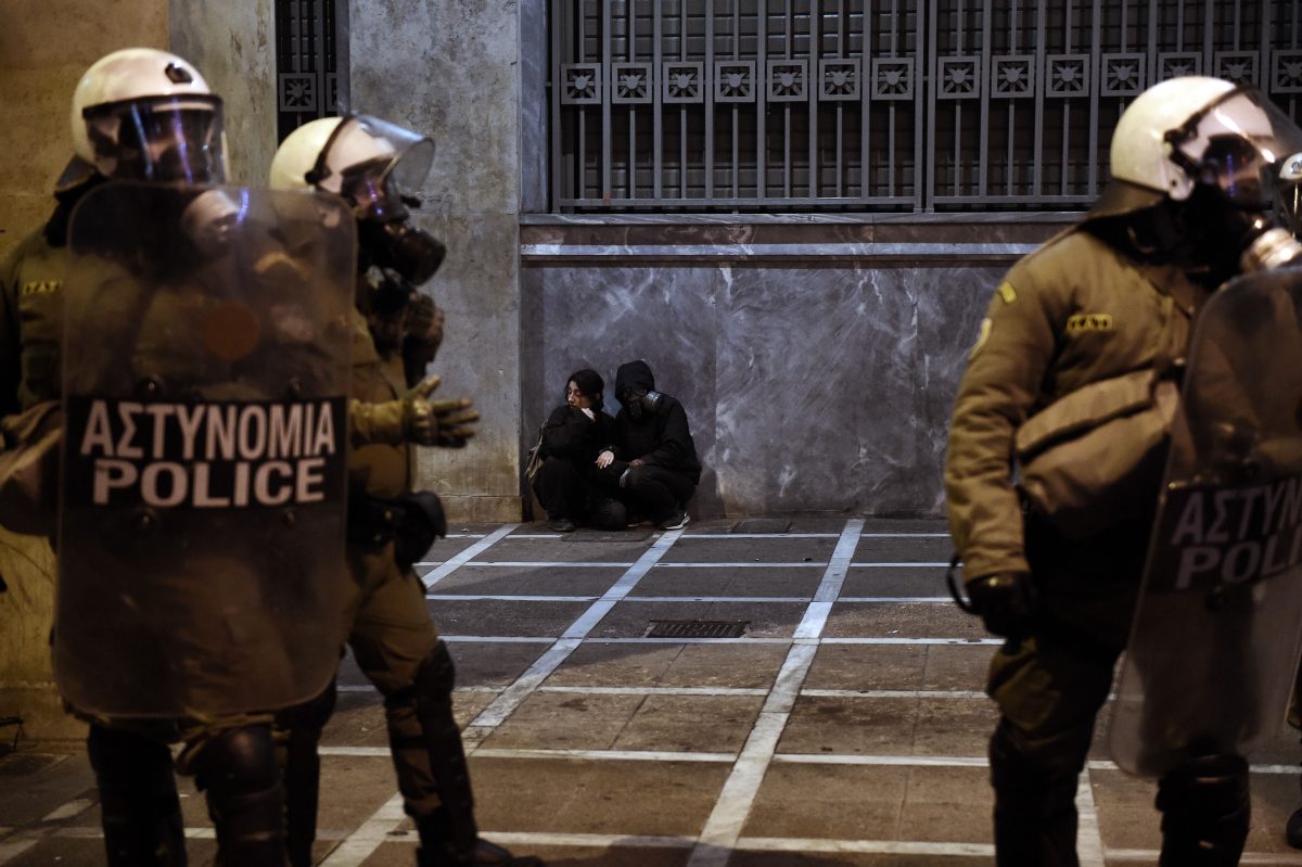 Galleria foto 'Gli scontri ad Atene durante la visita di Obama' - foto 5