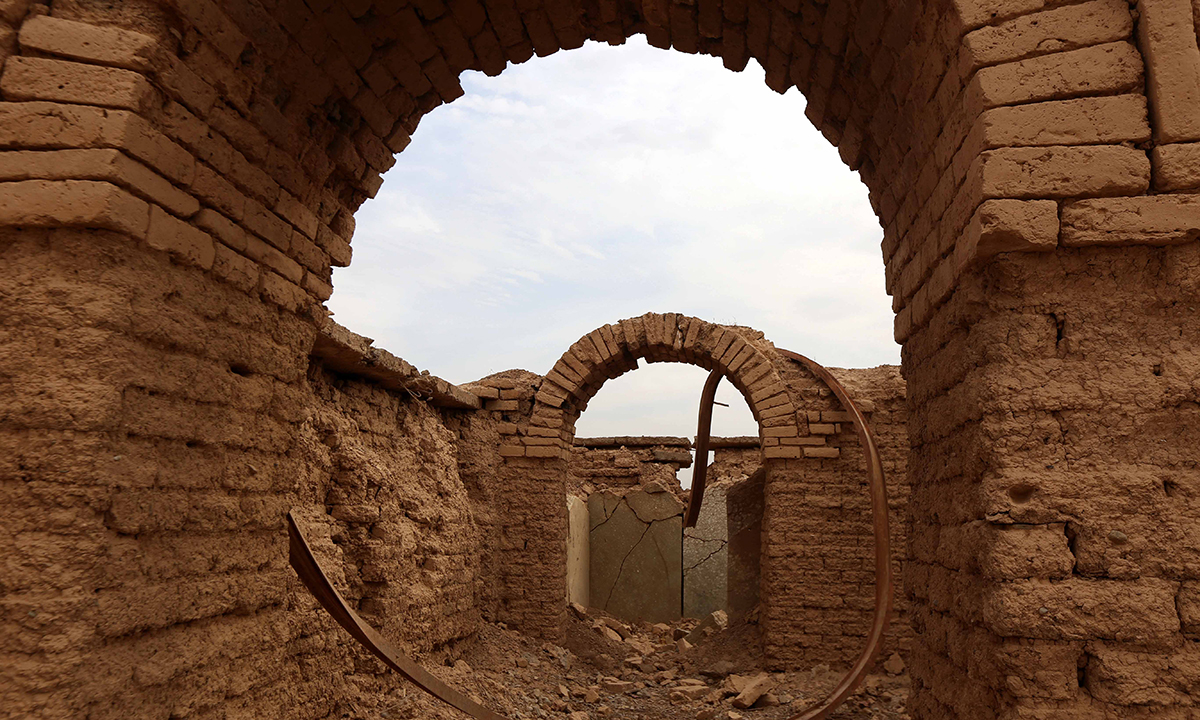 Iraq, le rovine assire di Nimrud distrutte dall’Isis – Foto