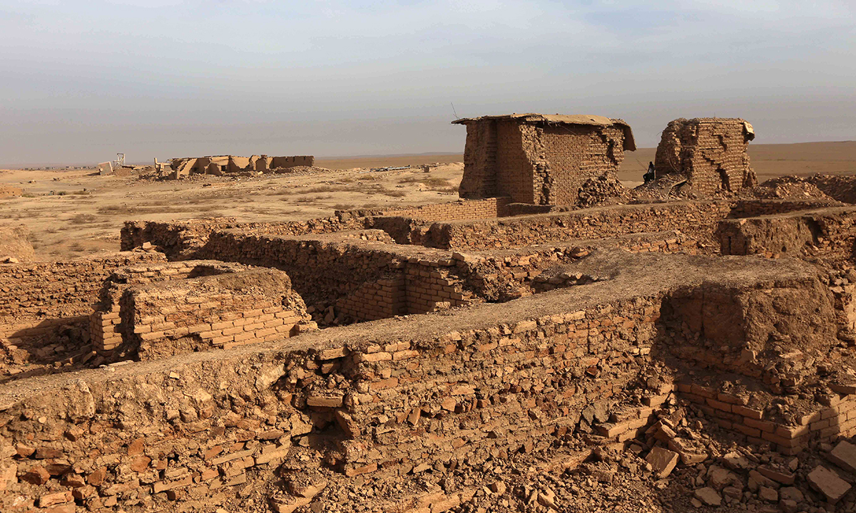 Iraq, le rovine assire di Nimrud distrutte dall’Isis – Foto