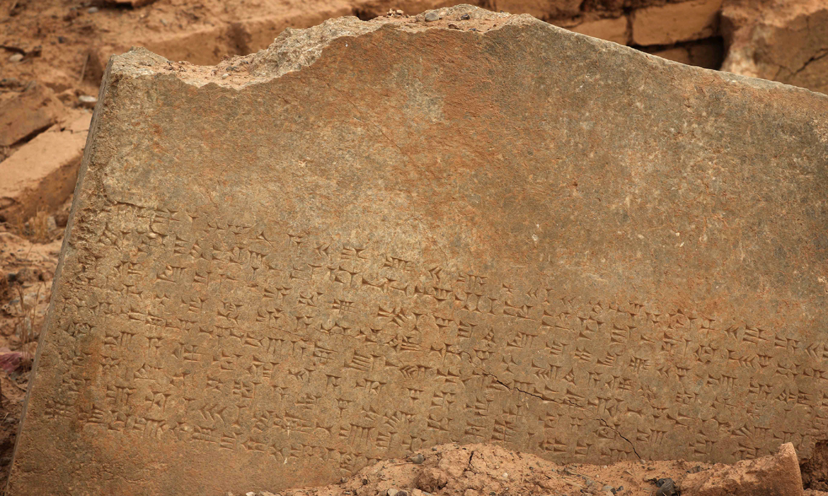 Iraq, le rovine assire di Nimrud distrutte dall’Isis – Foto