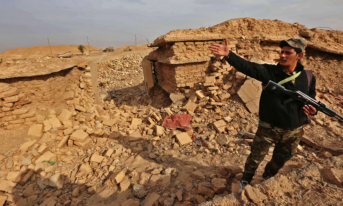 Iraq, le rovine assire di Nimrud distrutte dall’Isis – Foto