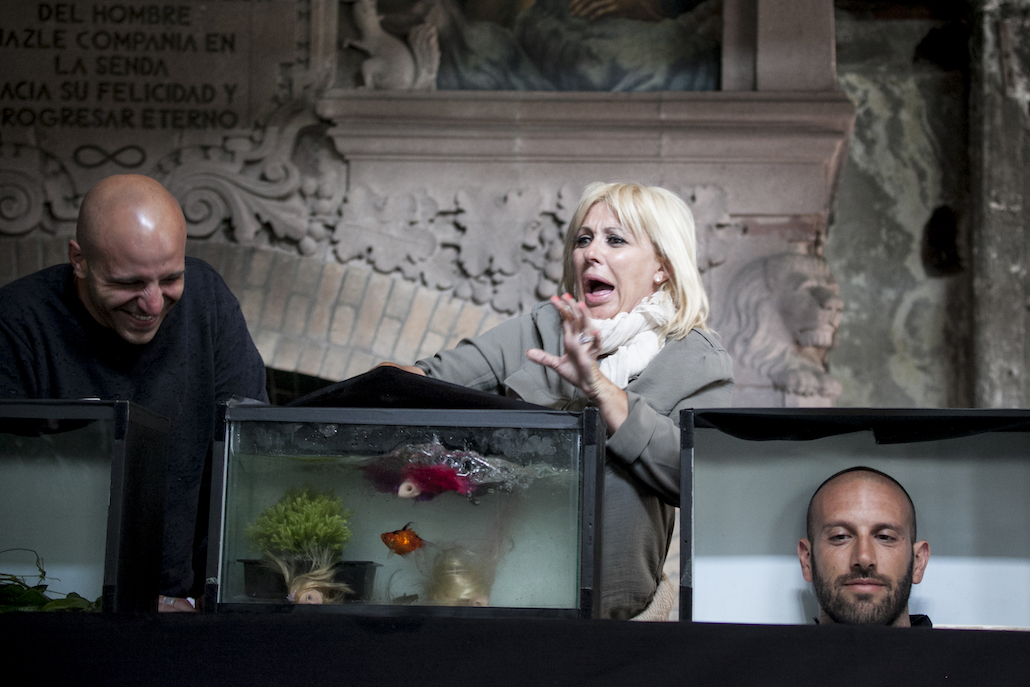 Pechino Express 5: Tina Cipollari fuori dalla finale, vincono di Socialisti Pechino Express 5: Tina Cipollari fuori dalla finale, vincono di Socialisti