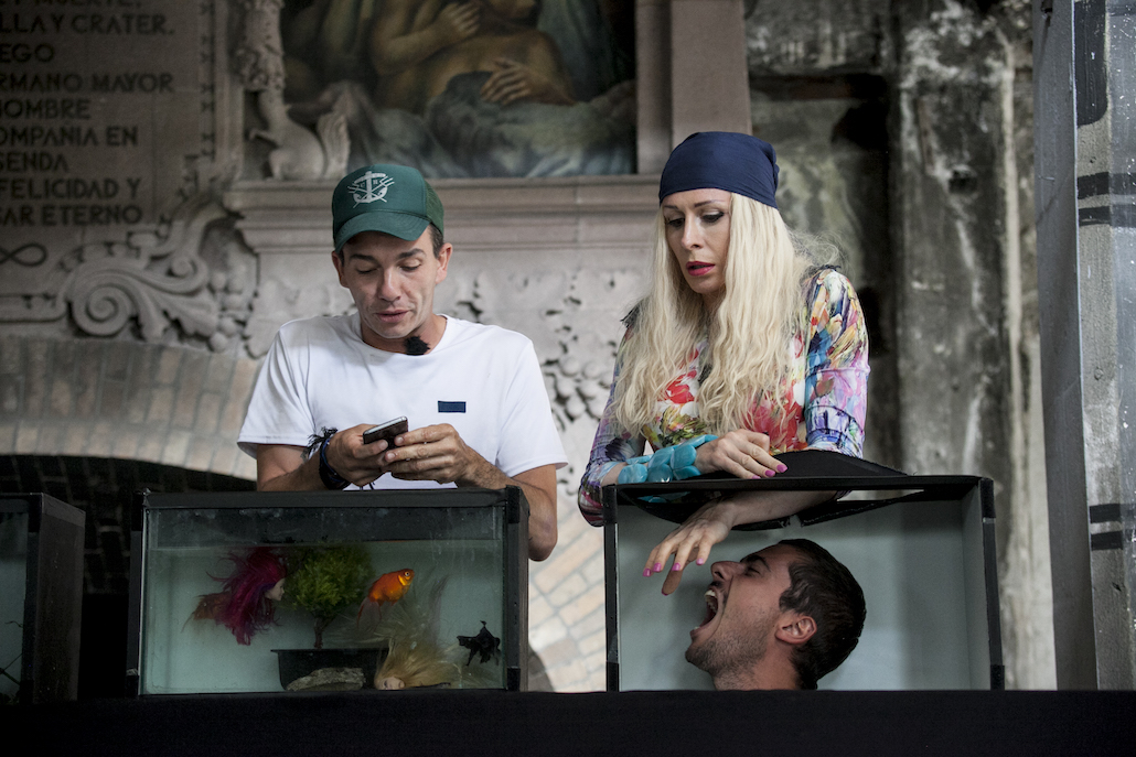 Pechino Express 5: Tina Cipollari fuori dalla finale, vincono di Socialisti Pechino Express 5: Tina Cipollari fuori dalla finale, vincono di Socialisti