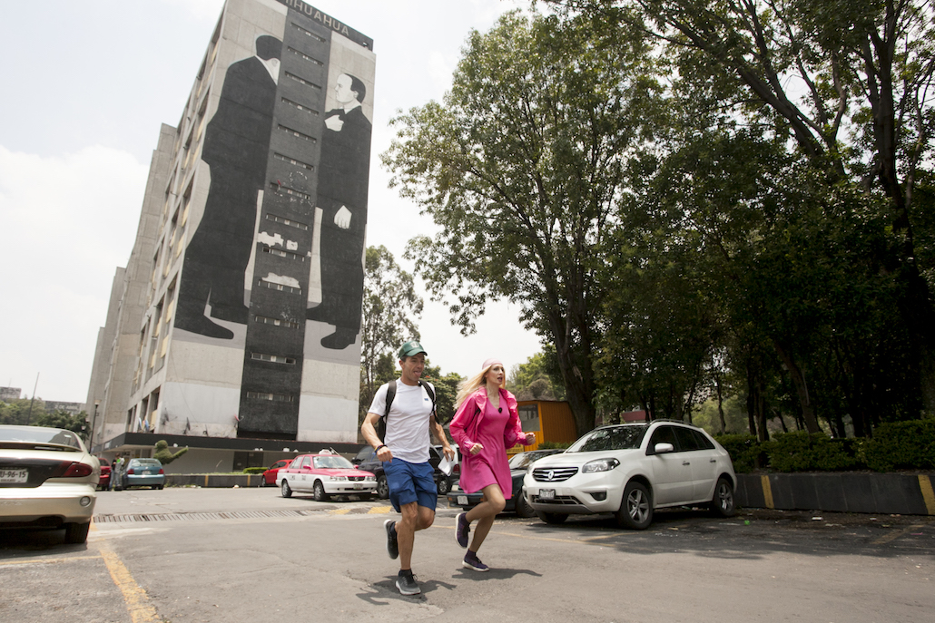 Pechino Express 5: Tina Cipollari fuori dalla finale, vincono di Socialisti Pechino Express 5: Tina Cipollari fuori dalla finale, vincono di Socialisti