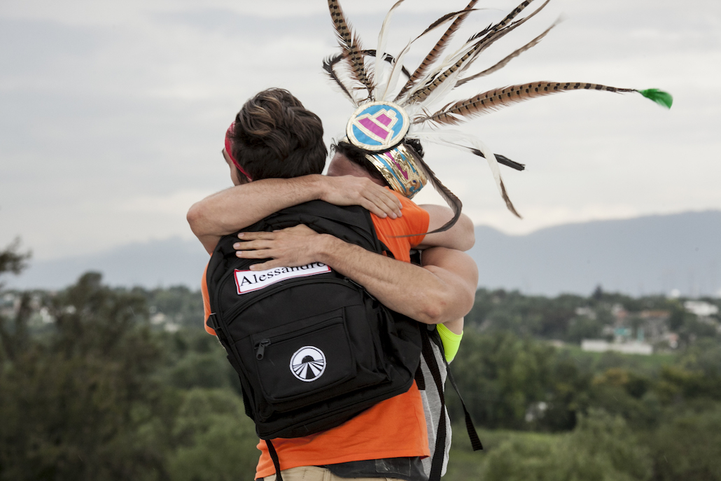 Pechino Express 5: Tina Cipollari fuori dalla finale, vincono di Socialisti Pechino Express 5: Tina Cipollari fuori dalla finale, vincono di Socialisti