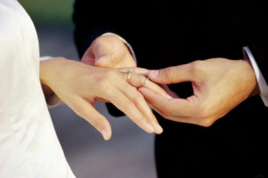 Matrimoni in aumento per la prima volta dopo 8 anni
