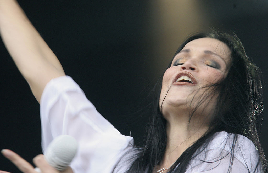 Tarja Turunen, il ritorno della soprano metal – Recensione