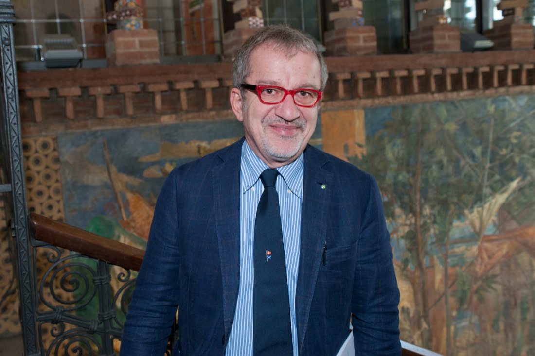 Roberto Maroni rilancia il referendum sull’autonomia lombarda – FOTO e VIDEO Roberto Maroni rilancia il referendum sull’autonomia lombarda – FOTO e VIDEO