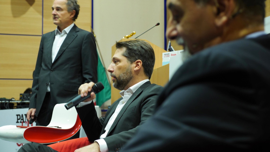 Viaggio nello spazio alla scoperta degli asteroidi – FOTO e VIDEO Viaggio nello spazio alla scoperta degli asteroidi – FOTO e VIDEO