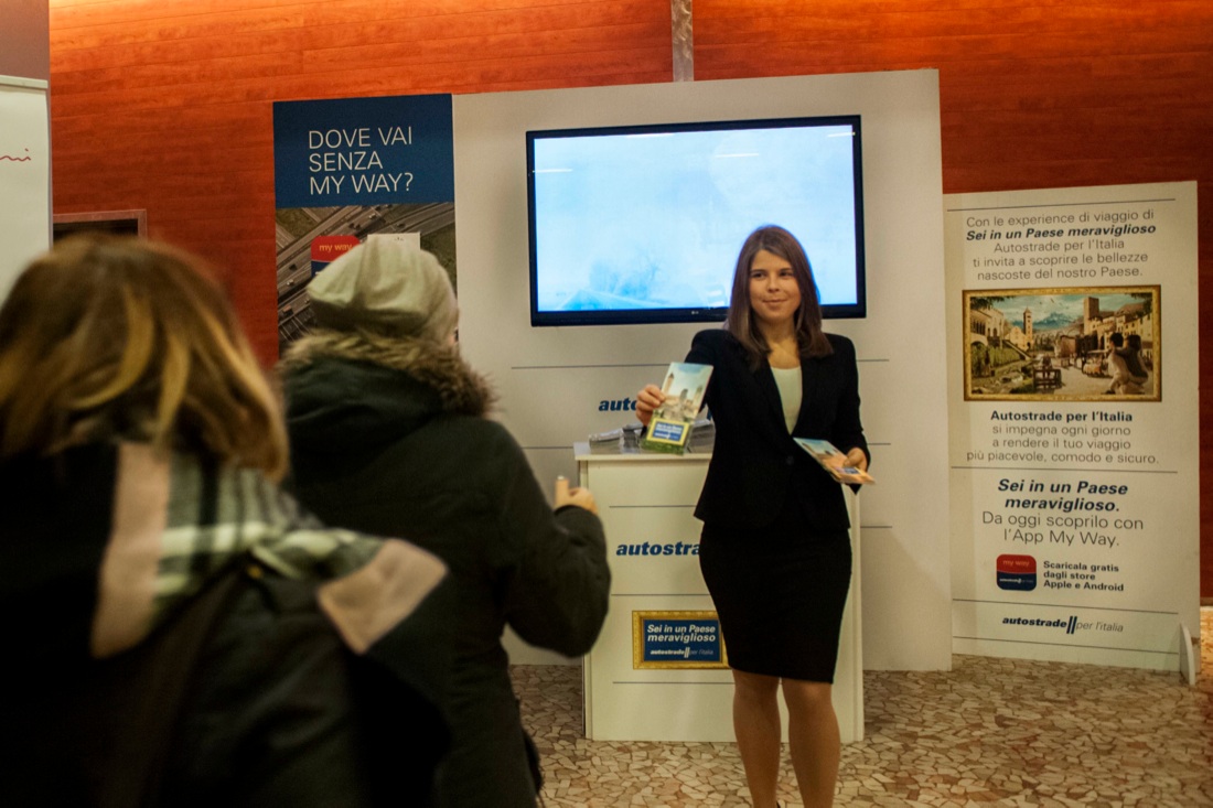 Vittorio Sgarbi mattatore a Mantova – FOTO e VIDEO Vittorio Sgarbi mattatore a Mantova – FOTO e VIDEO