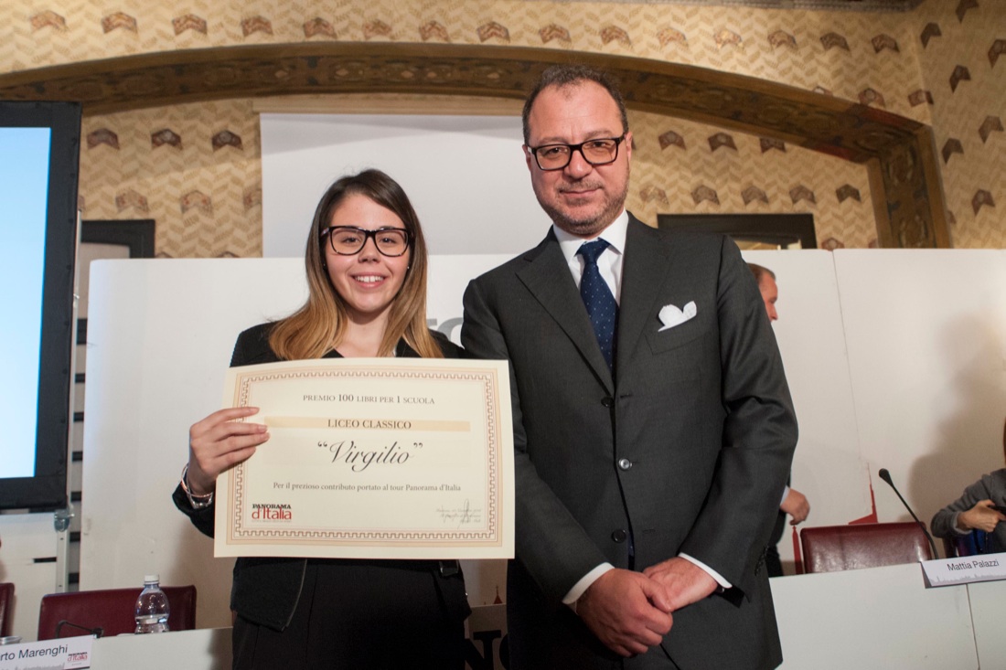 300 libri per tre scuole di Mantova – FOTO