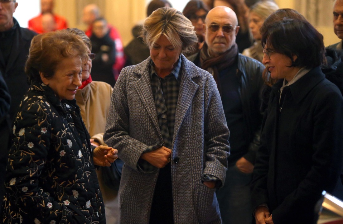 Umberto Veronesi, l’ultimo omaggio di Milano – FOTO