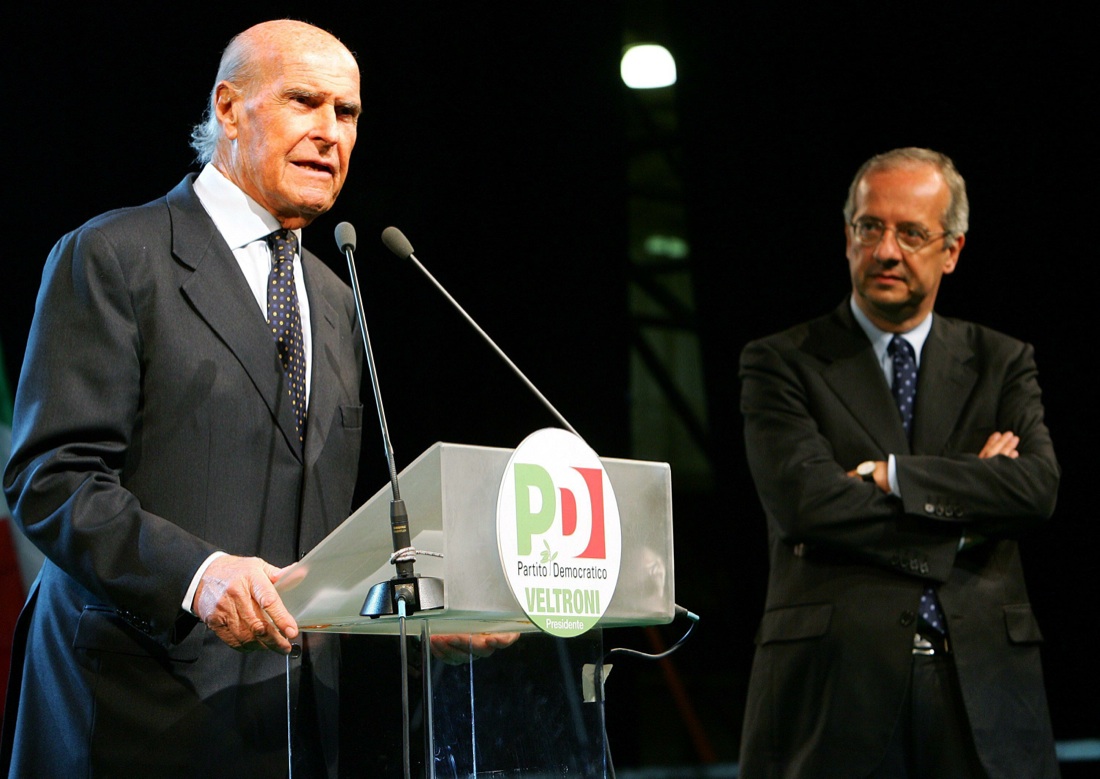 Umberto Veronesi, l’ultimo omaggio di Milano – FOTO