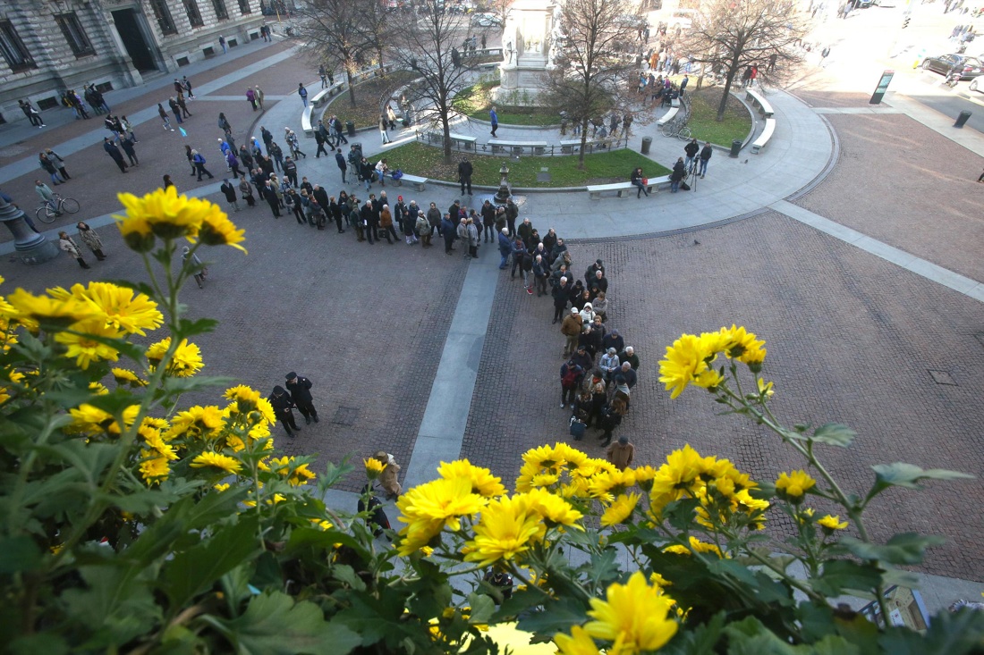 Umberto Veronesi, l’ultimo omaggio di Milano – FOTO