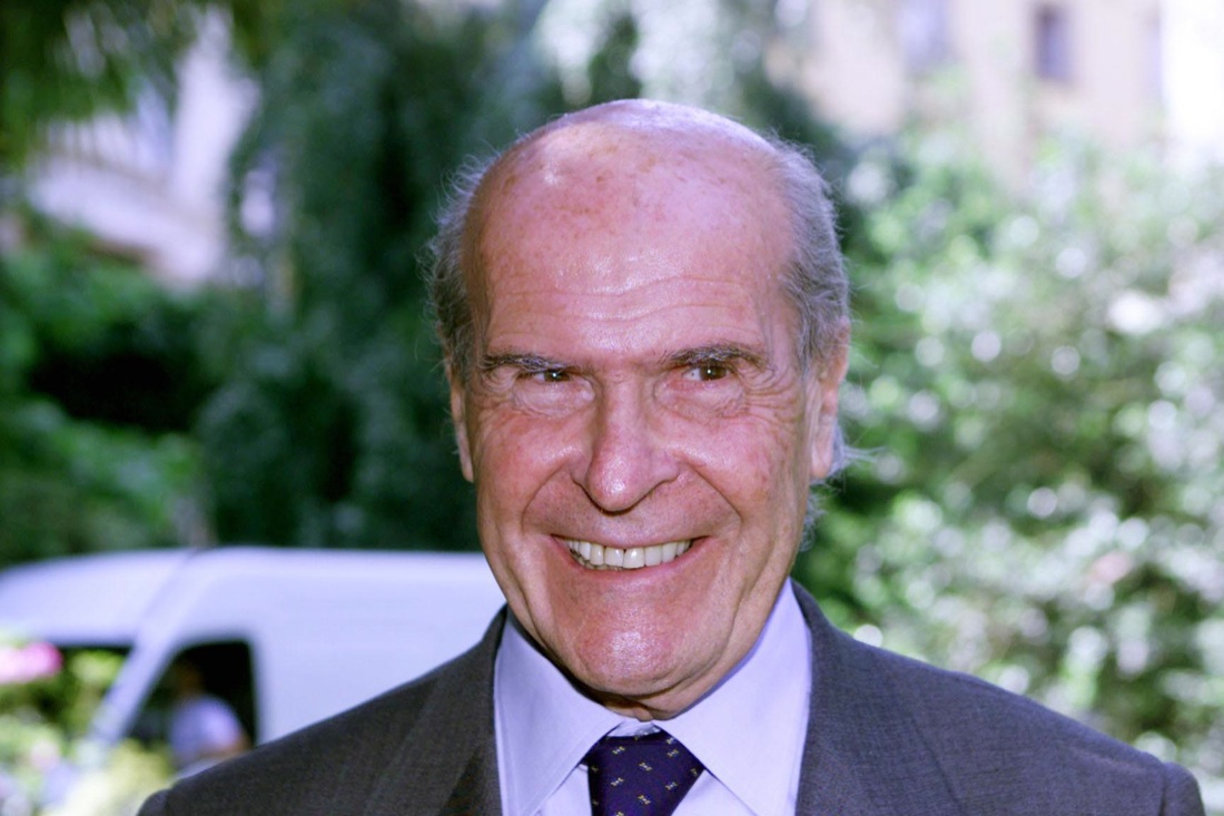 Umberto Veronesi, l’ultimo omaggio di Milano – FOTO