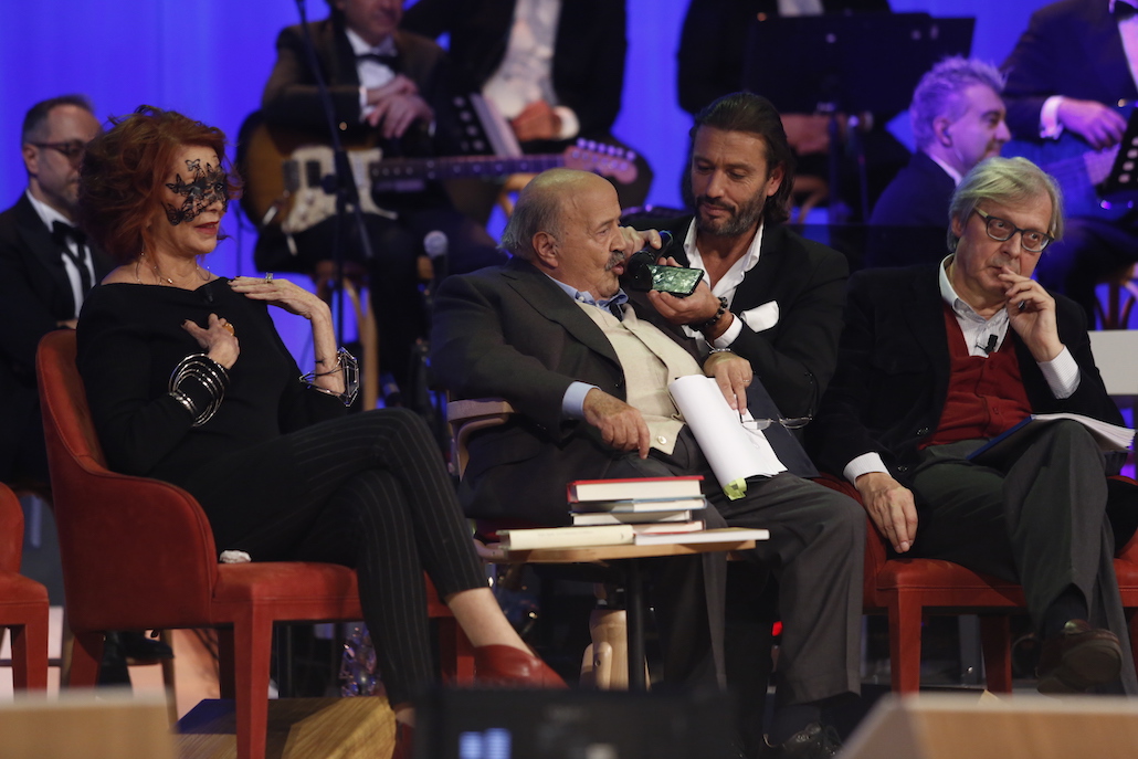 Maurizio Costanzo Show: Ivana Trump commenta l’elezione dell’ex marito