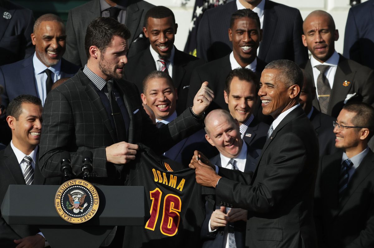 LeBron James e i Cavs in visita da Obama LeBron James e i Cavs in visita da Obama