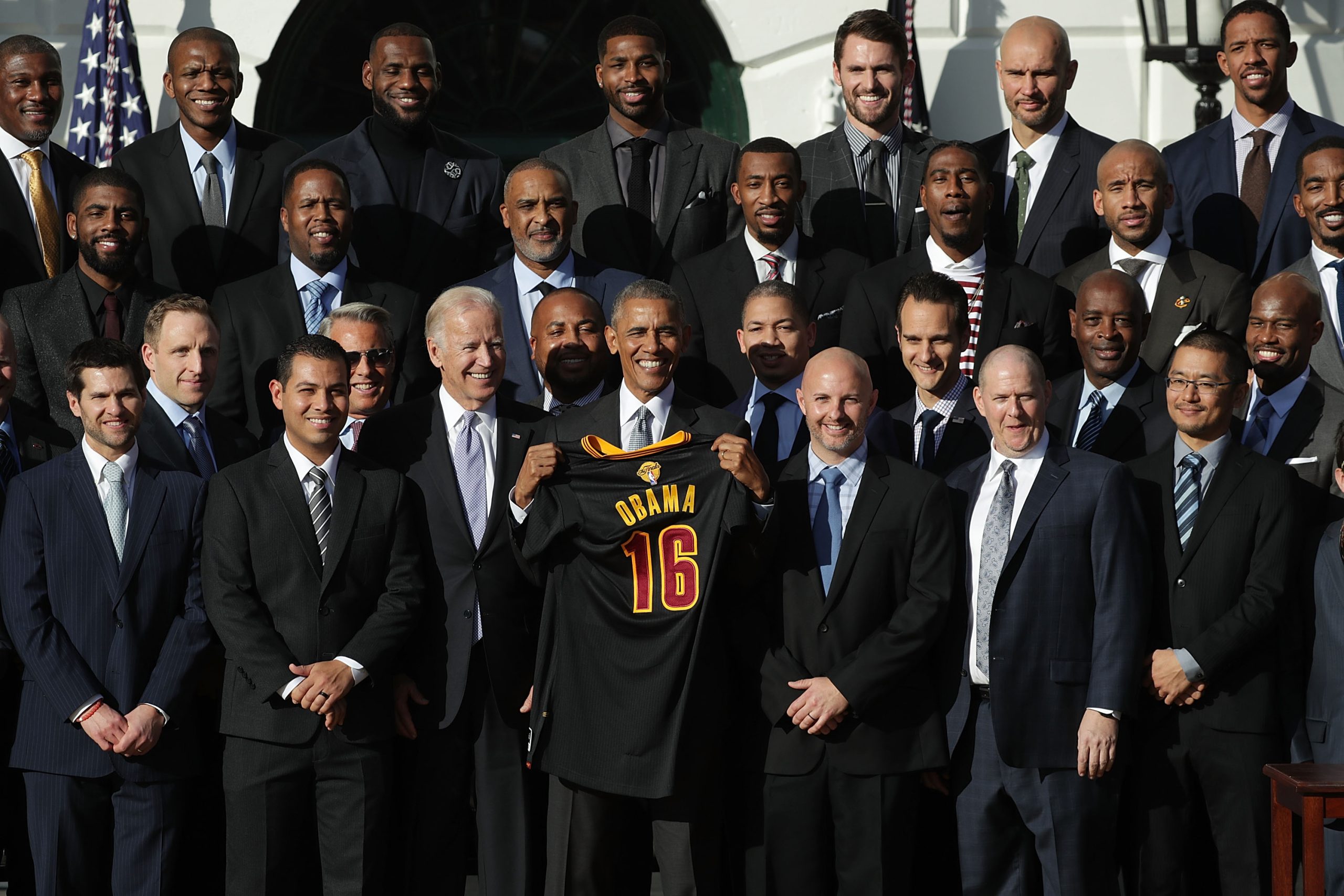 LeBron James e i Cavs in visita da Obama LeBron James e i Cavs in visita da Obama