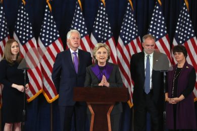 Hillary Clinton, il discorso della sconfitta | video