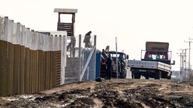 Ungheria: nessun cambio della Costituzione anti-migranti