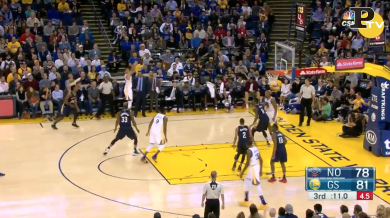 Curry da record: 13 triple in un solo match