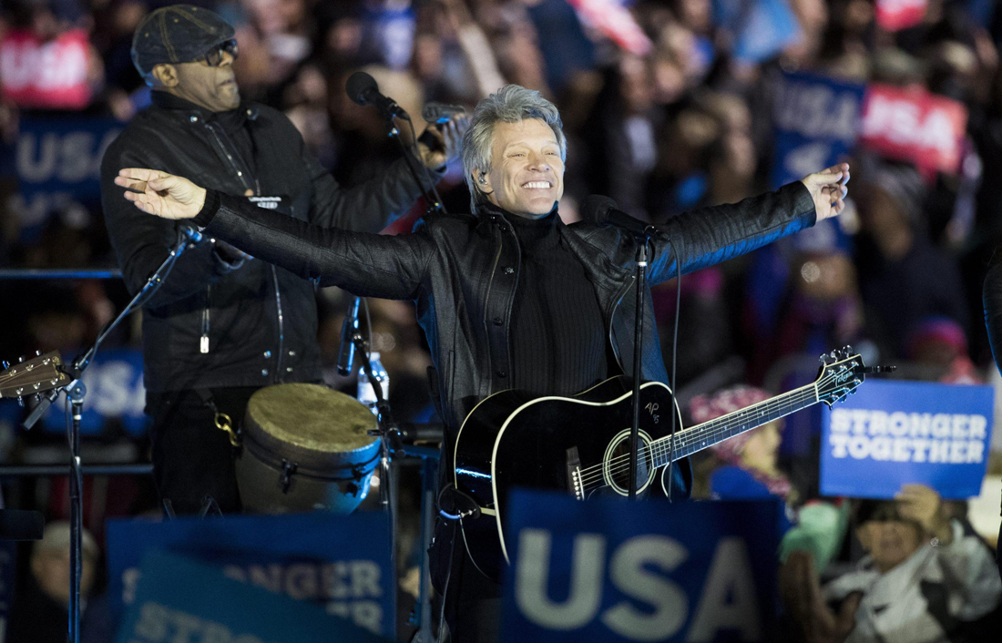 Usa 2016: record di folla per Hillary a Filadelfia