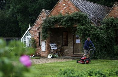 Yougenio: when digital economy serves families