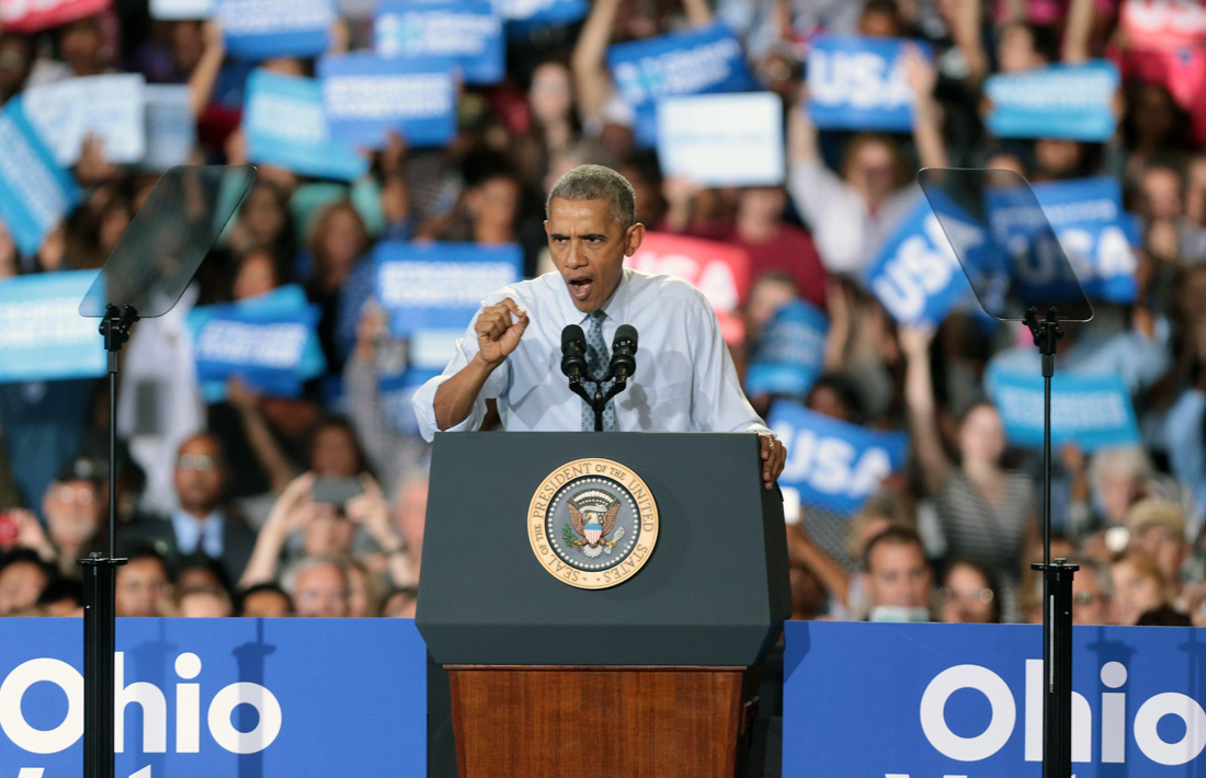 Usa 2016: Obama prende posizione nella guerra tra Hillary e l’Fbi