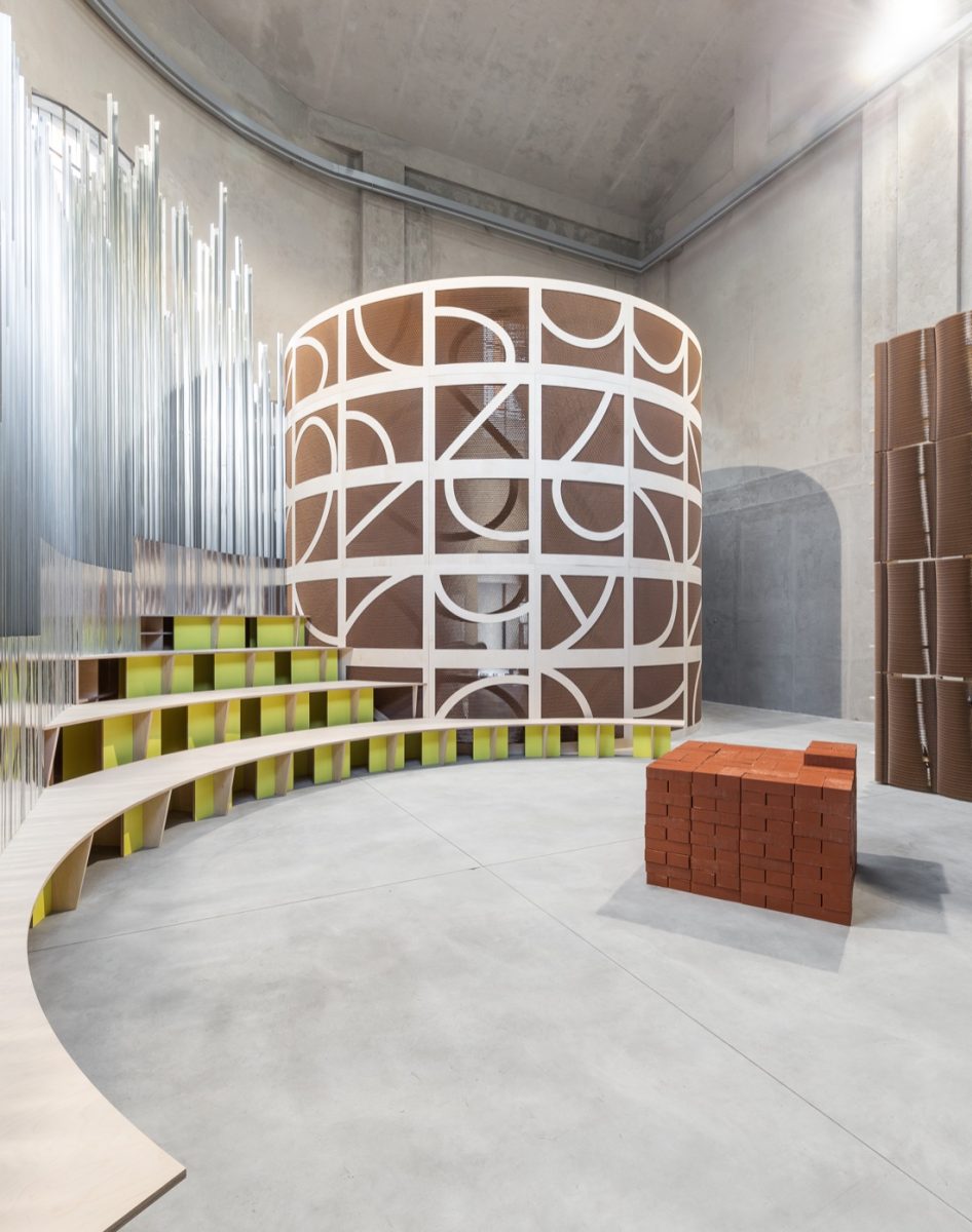 Fondazione Prada: Tobias Putrih. Slight Agitation Fondazione Prada: Tobias Putrih. Slight Agitation