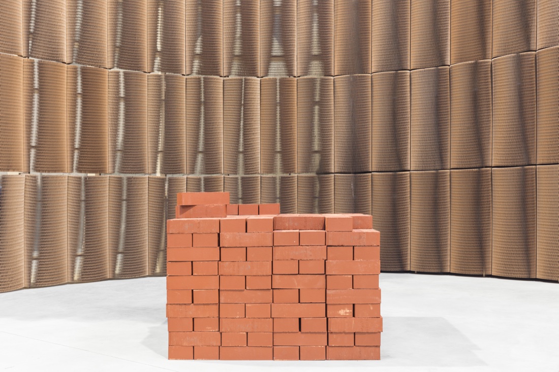 Fondazione Prada: Tobias Putrih. Slight Agitation Fondazione Prada: Tobias Putrih. Slight Agitation