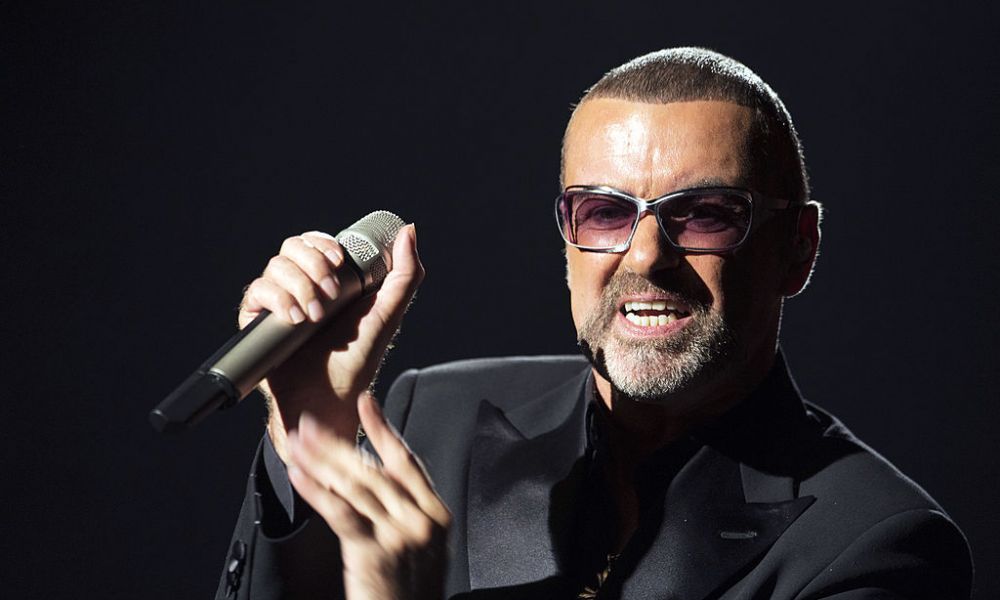 Elton John canta per George Michael – FOTO e VIDEO Elton John canta per George Michael – FOTO e VIDEO